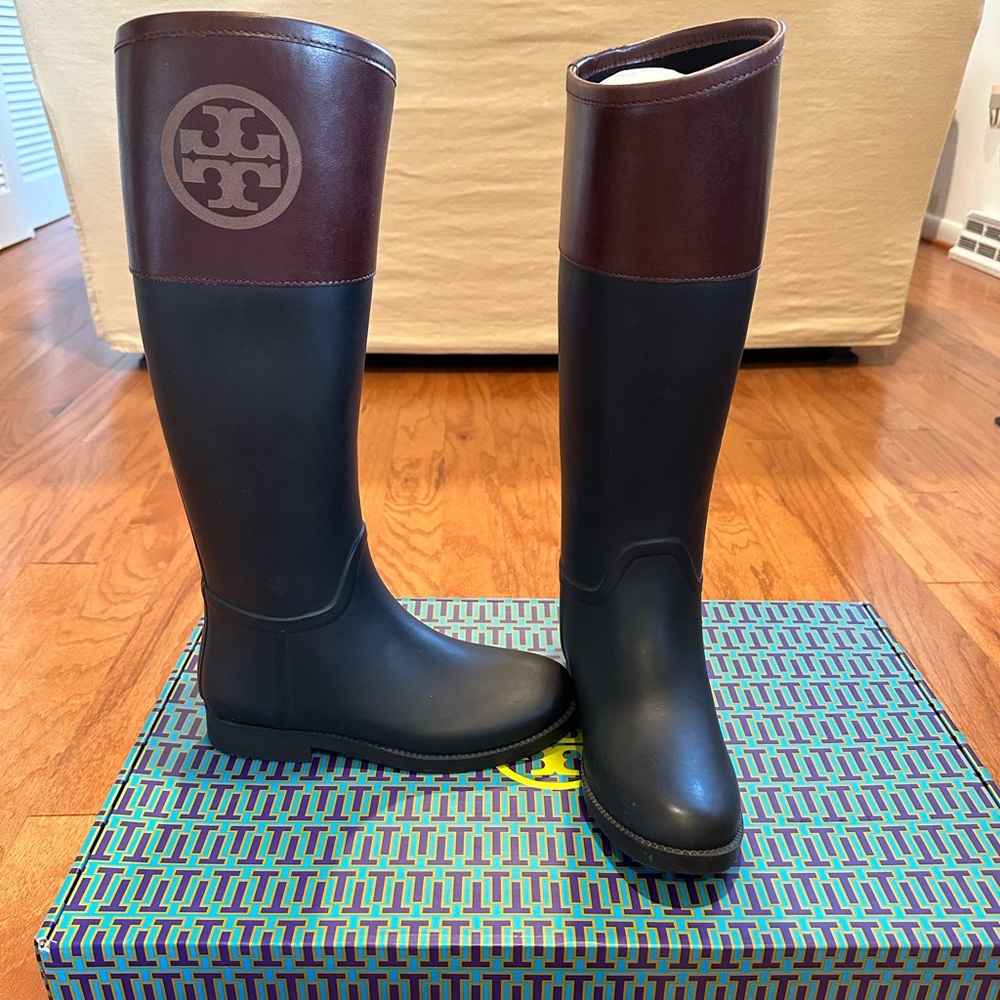 Tory Burch Classic Rainboot